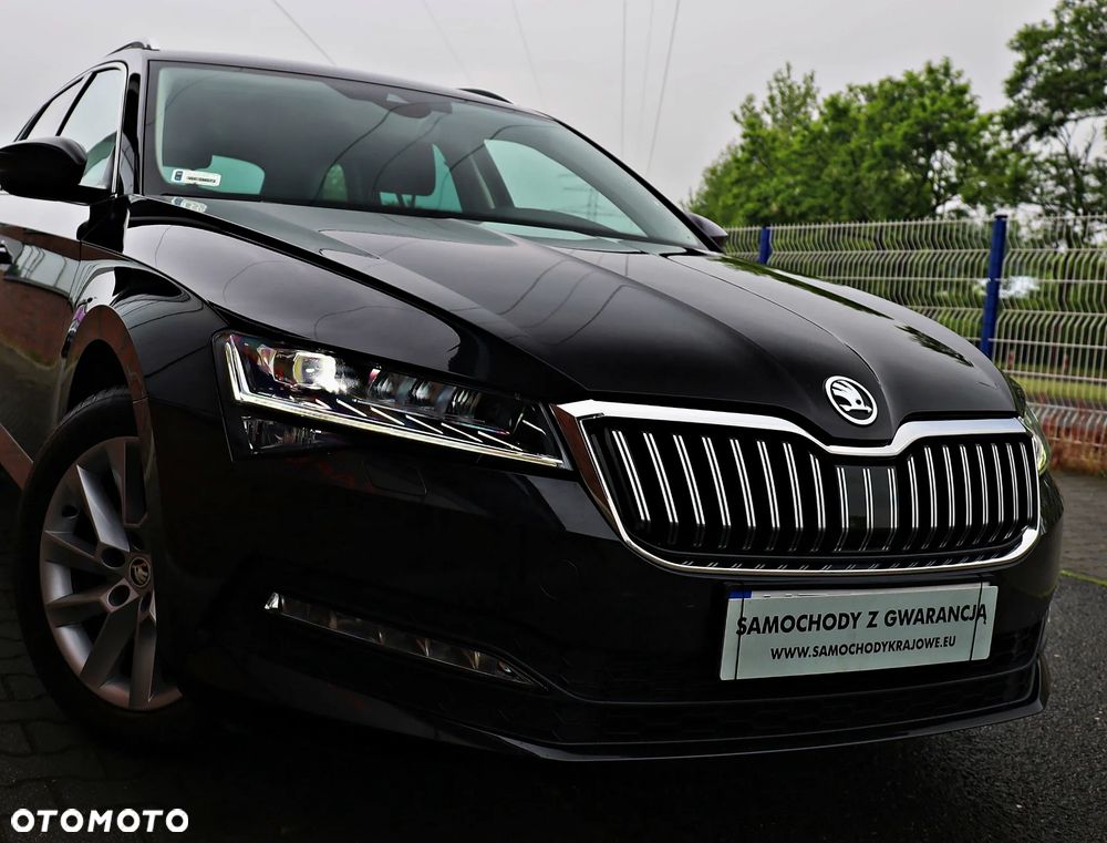 Skoda Superb 2.0 TDI SCR Ambition DSG - 17