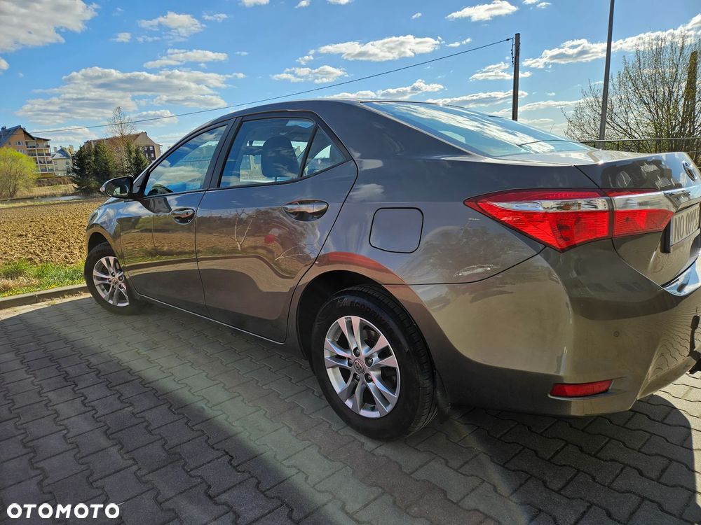 Toyota Corolla 1.33 Comfort - 2