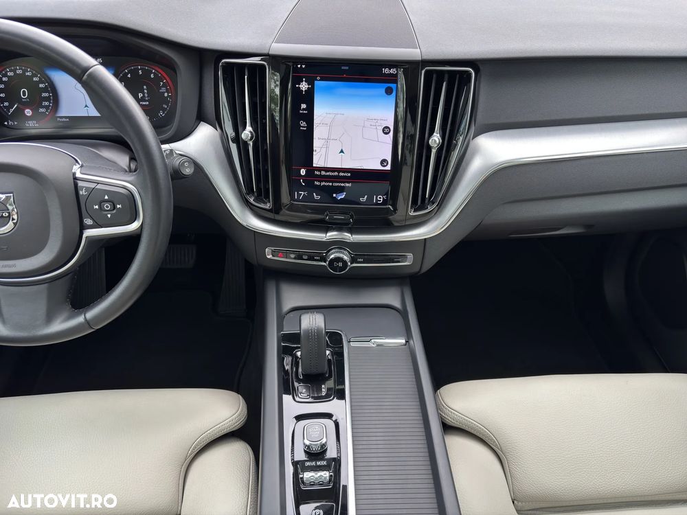 Volvo XC 60 T8 Twin Engine AWD Inscription - 18