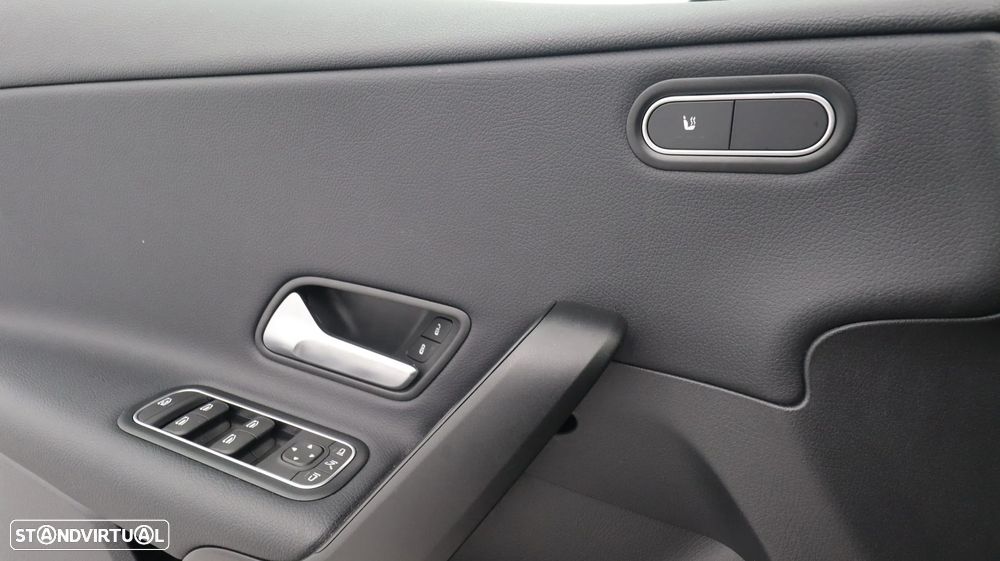 Mercedes-Benz CLA 180 d Shooting Brake Style Plus Aut. - 19