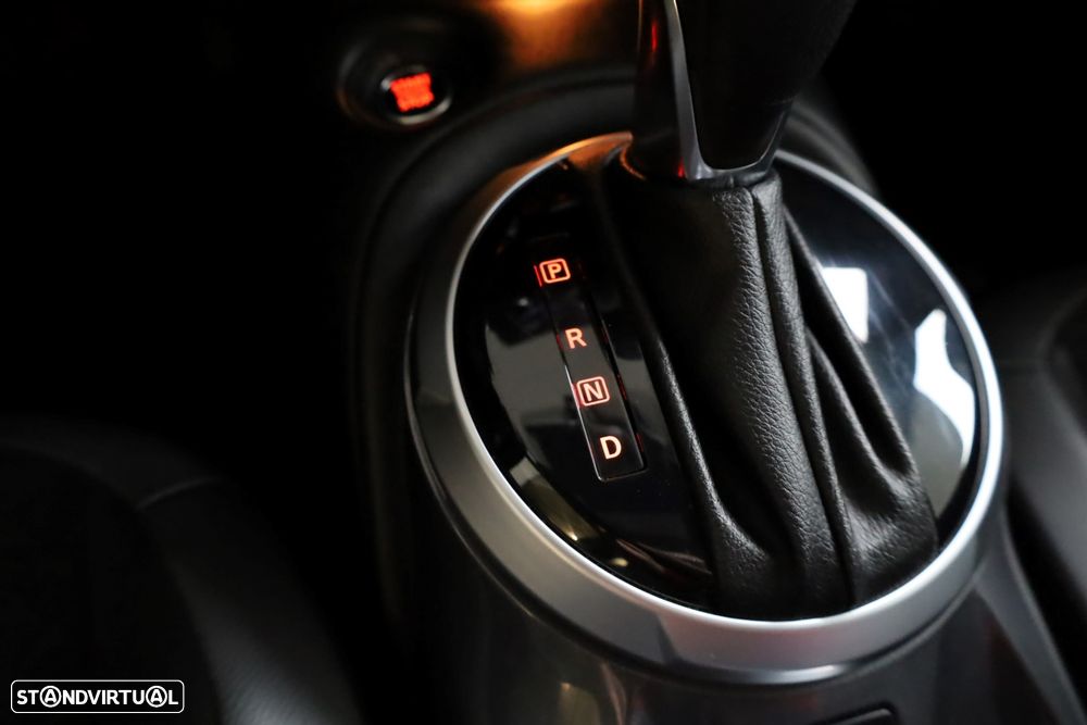 Nissan Juke 1.0 DIG-T N-Connecta DCT - 21