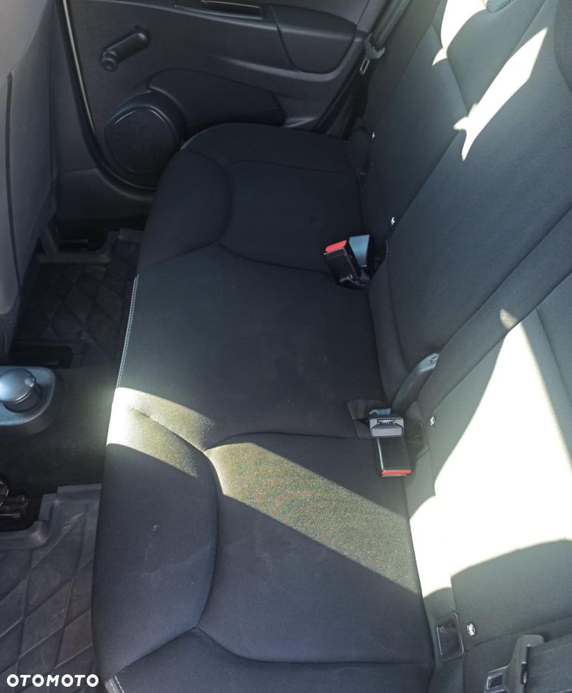 Renault Clio 1.5 dCi Energy Alize - 7