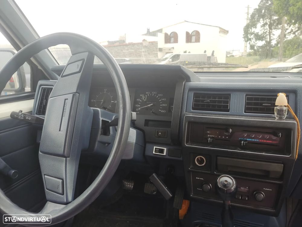 Nissan D21 Cabine Dupla (6 Lugares) – 1991 – Para Restauro - 8