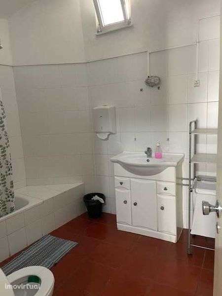 Arrendo Prédio no Centro Histórico Évora - Grande imagem: 3/12