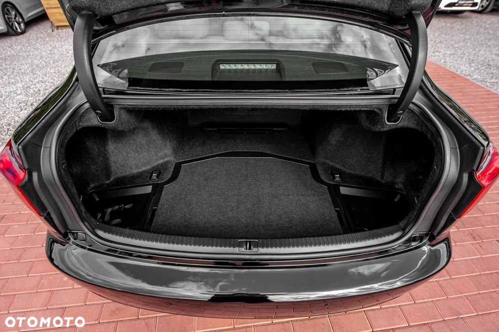 Lexus IS 250 Executive Line - 15