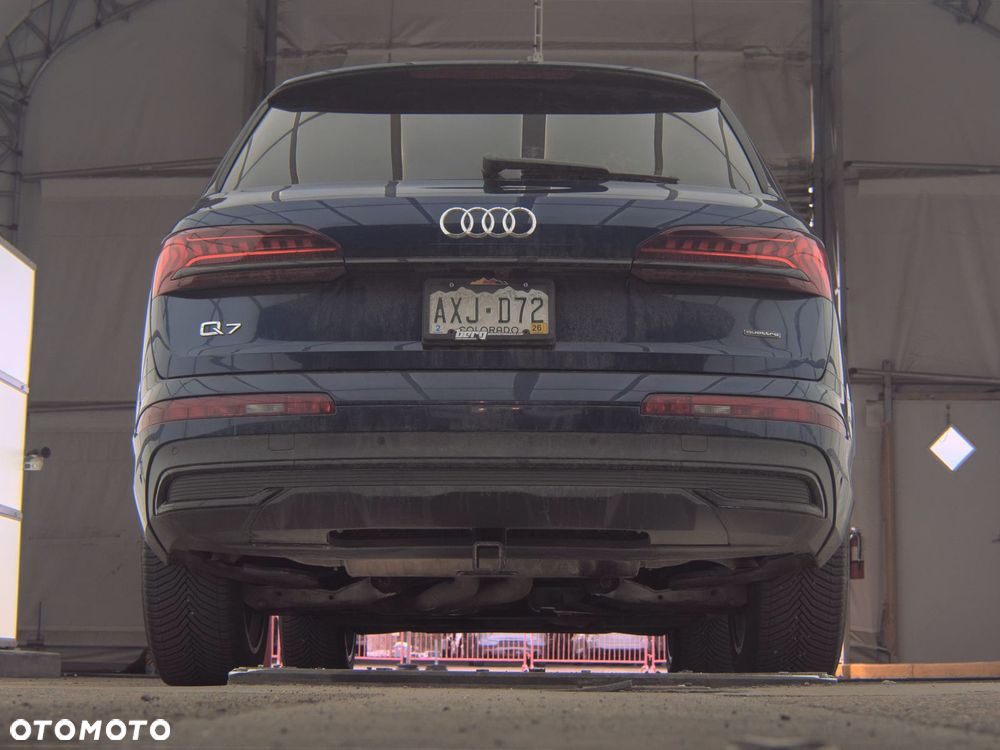 Audi Q7 - 8