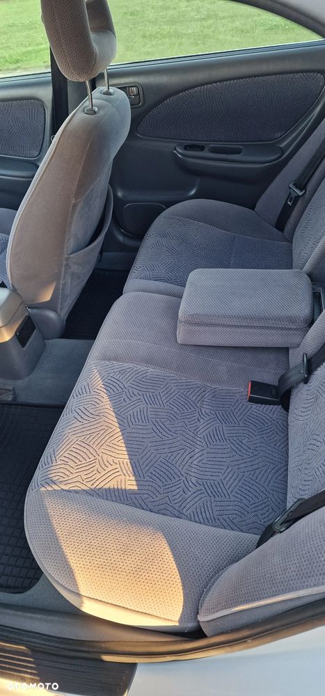 Toyota Avensis 2.0 TD Terra - 15
