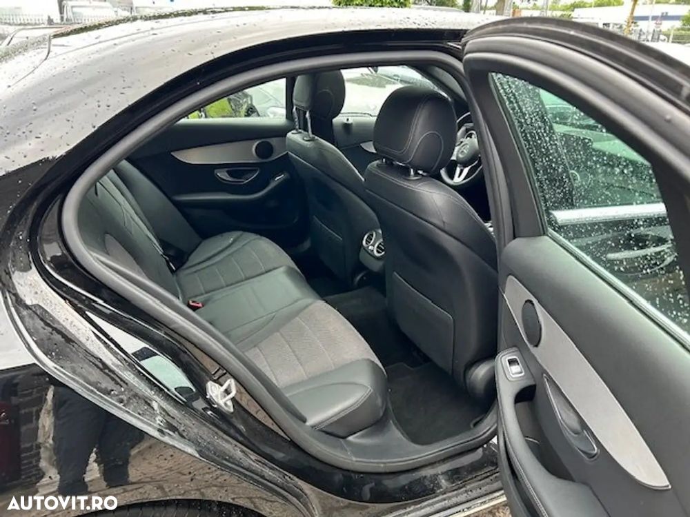 Mercedes-Benz C 220 d 9G-TRONIC - 10