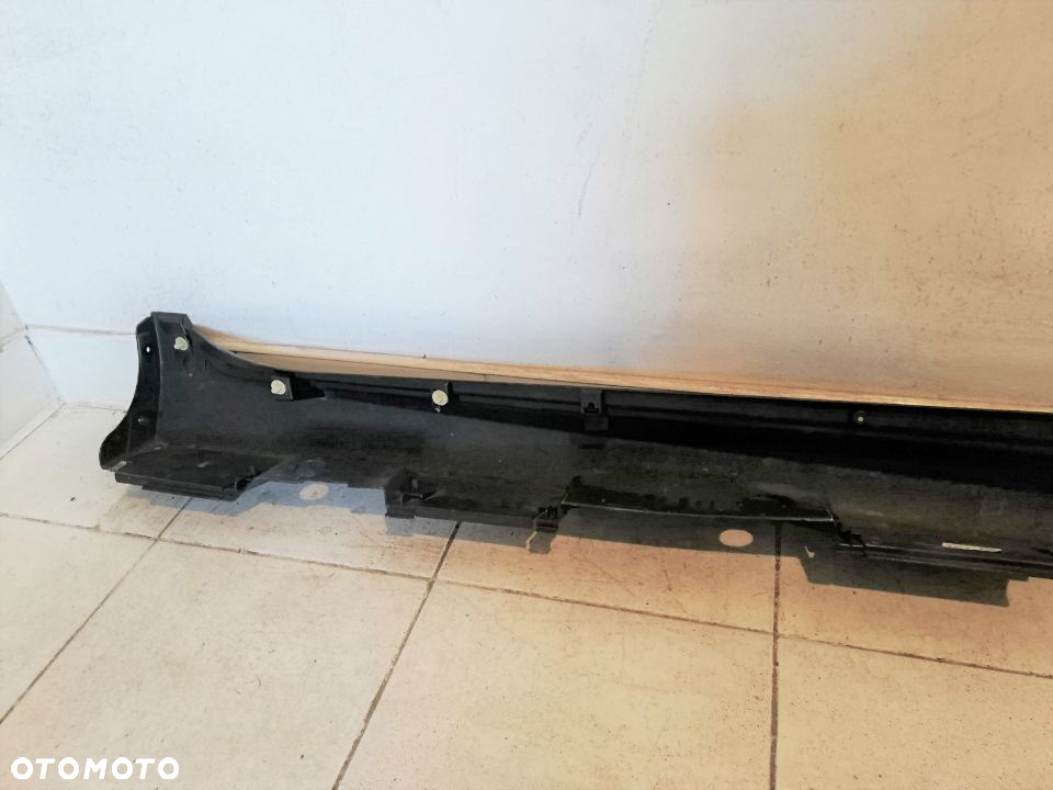 TOYOTA CAMRY 17- LEWA LISTWA PROGOWA NAKŁADKA PRÓG - 3