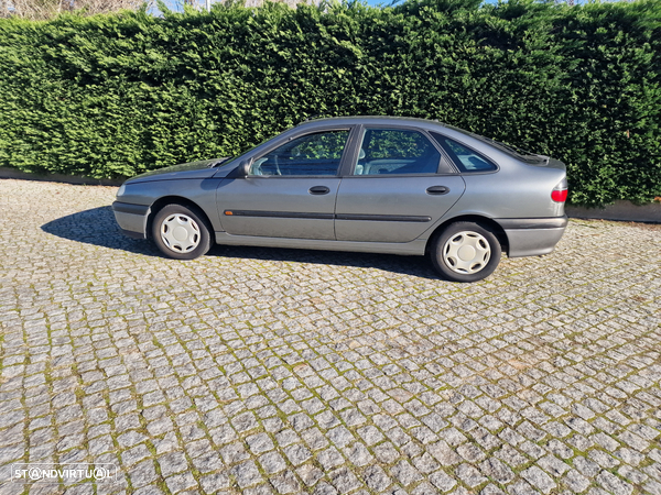 Renault Laguna 1.8 RT Conforto