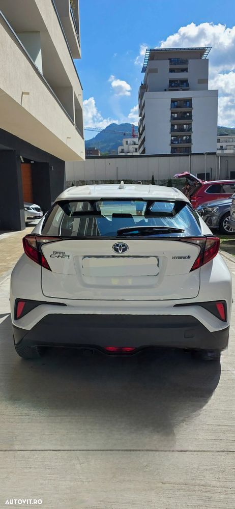 Toyota C-HR - 4