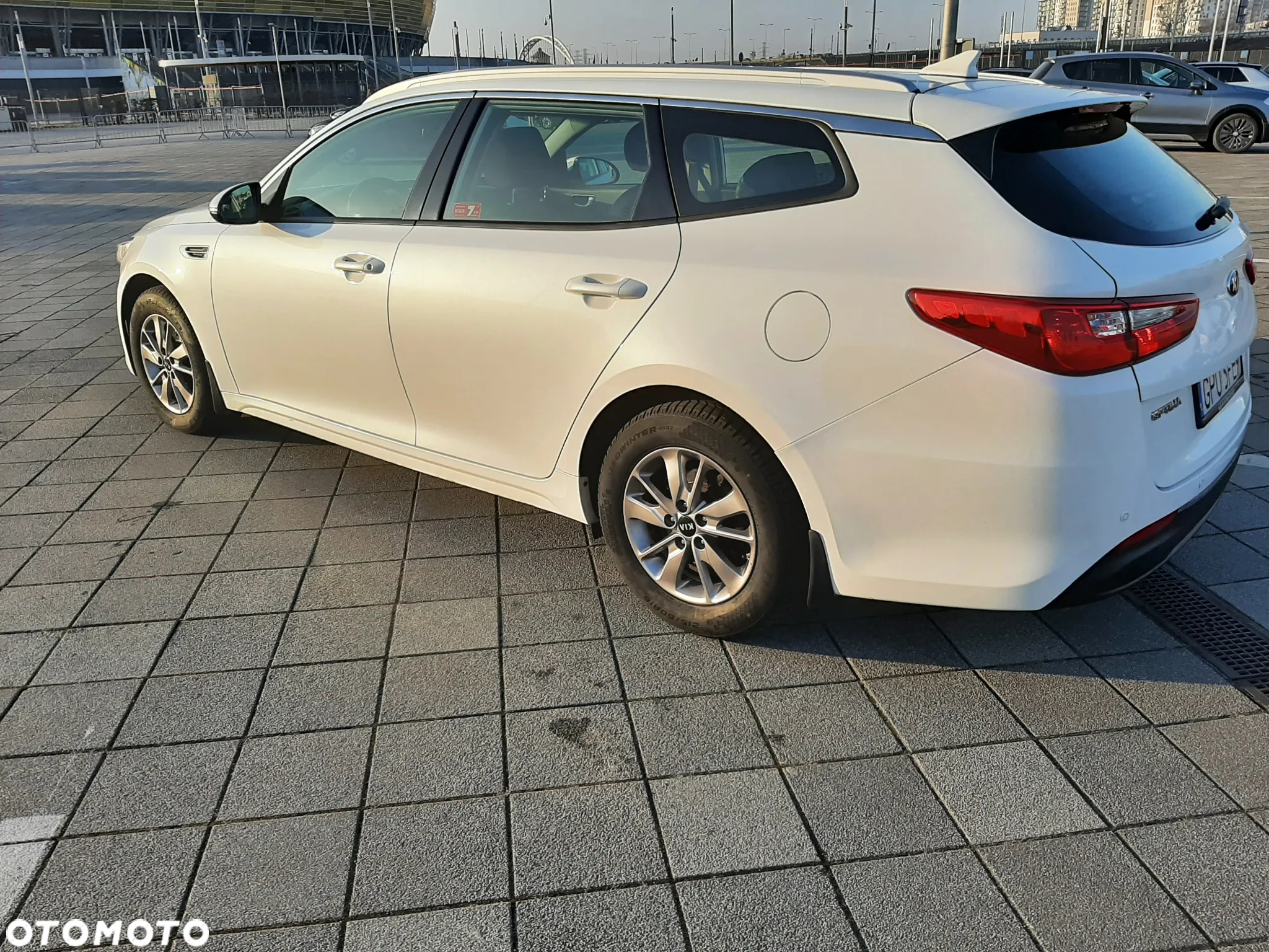Kia Optima 1.7 CRDI L - 12