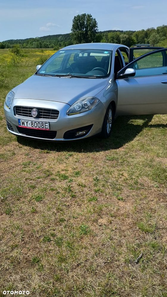Fiat Croma 1.9 JTD Active - 2