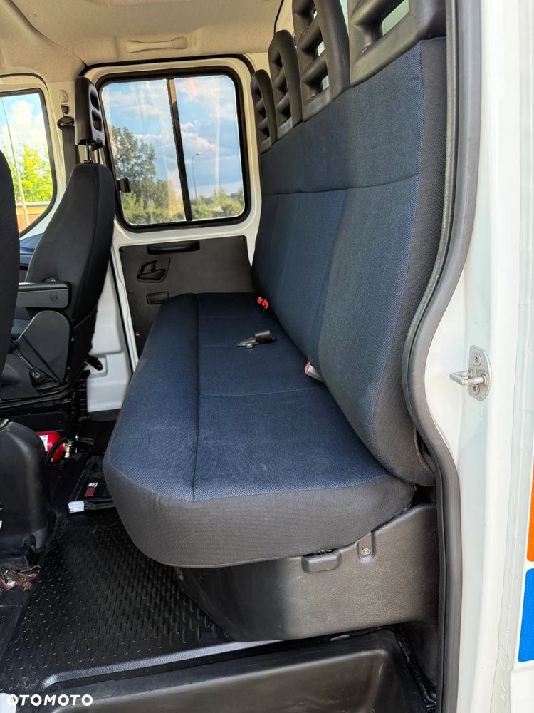 Iveco 50C18 - 18