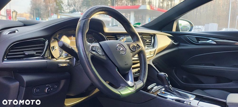 Opel Insignia 2.0 BiTrb D 4x4 Automatik Exclusive - 22