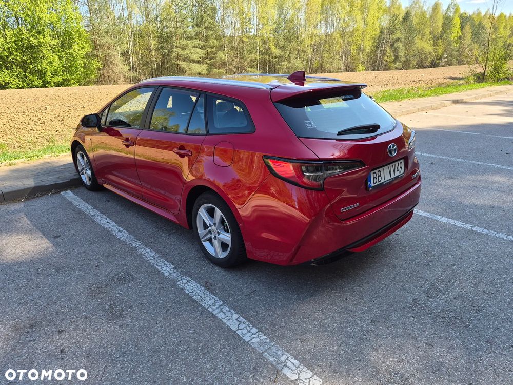 Toyota Corolla 2.0 Hybrid Executive - 6