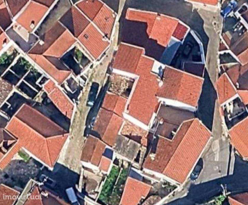 Duas moradias em uma na Vila Franca do Rosário - Grande imagem: 4/4