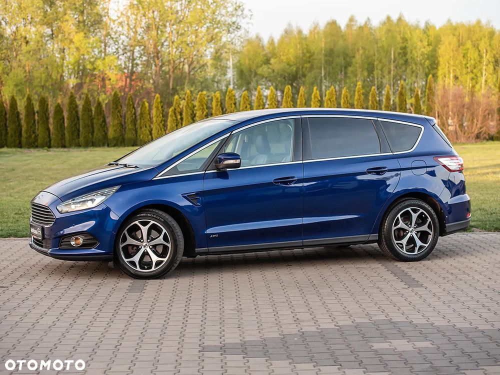 Ford S-Max 2.0 TDCi 4WD Titanium PowerShift - 15