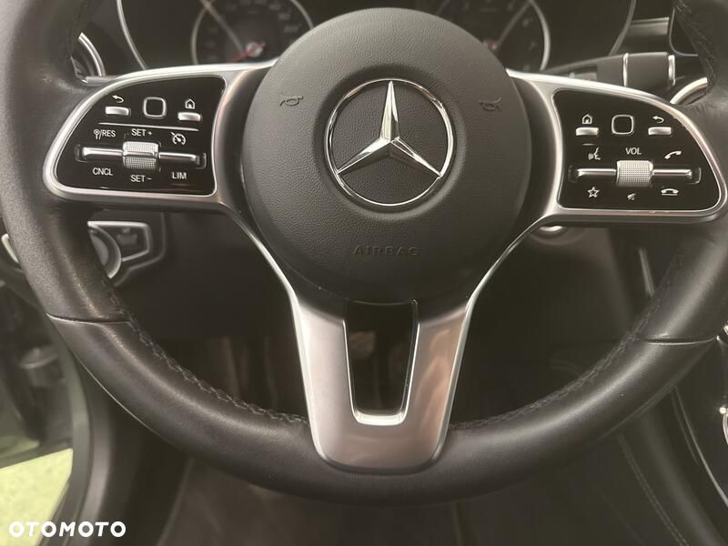 Mercedes-Benz GLC - 14