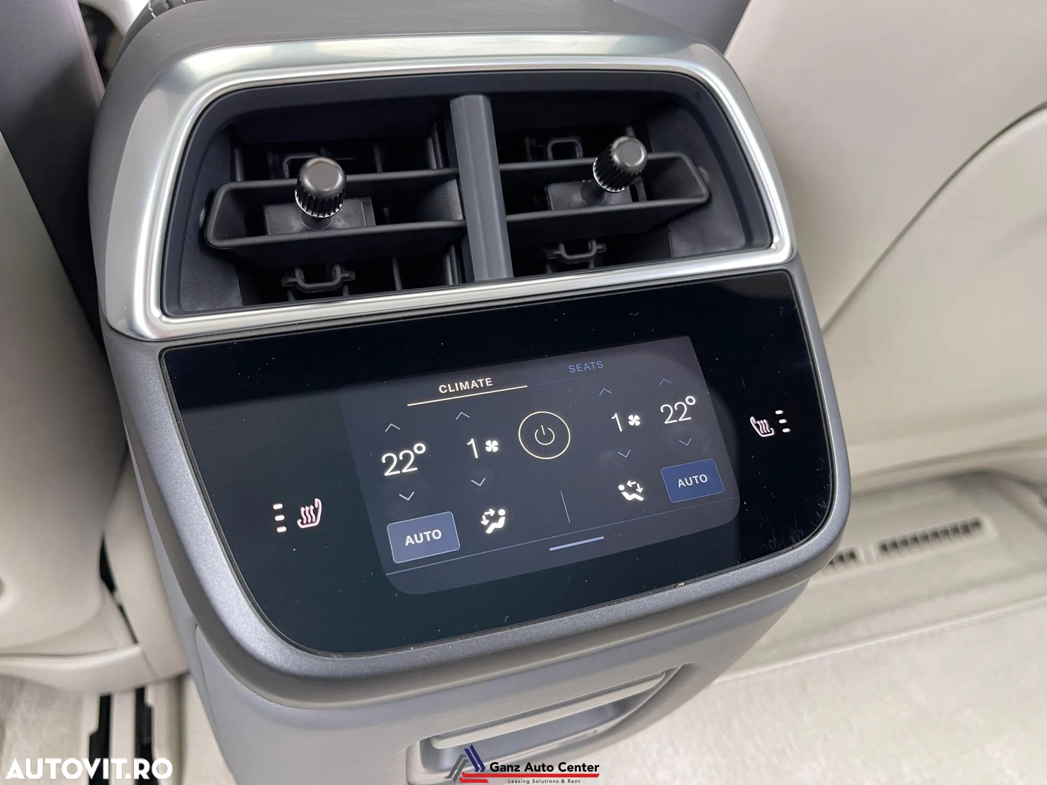 Lucid Air AWD Dream Edition Performance - 34