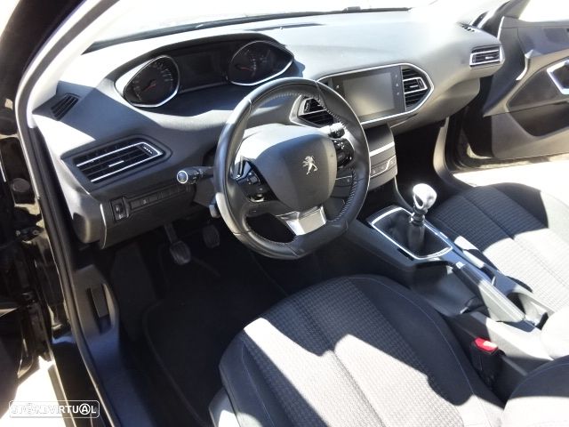 Peugeot 308 SW 1.5 BlueHDi Style - 10