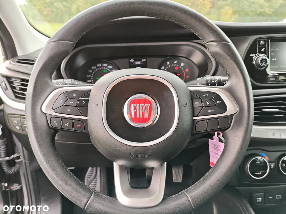 Fiat Tipo 1.4 16V More - 8