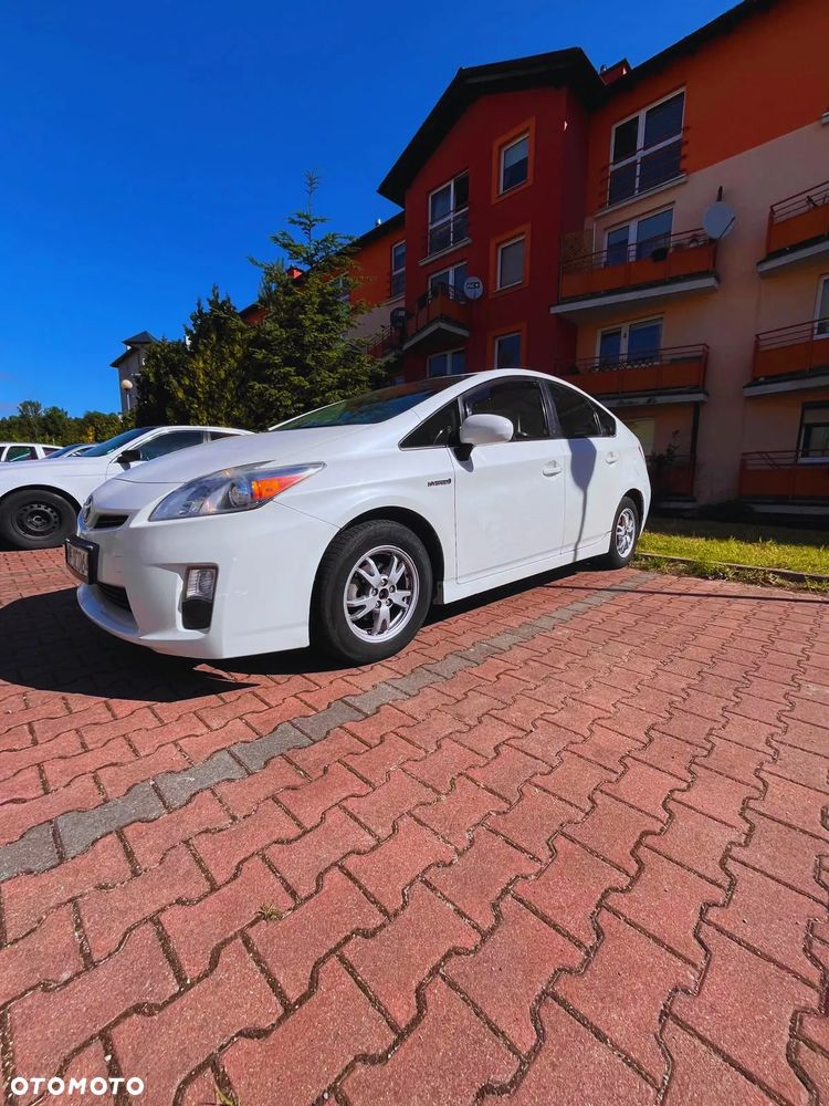 Toyota Prius - 1
