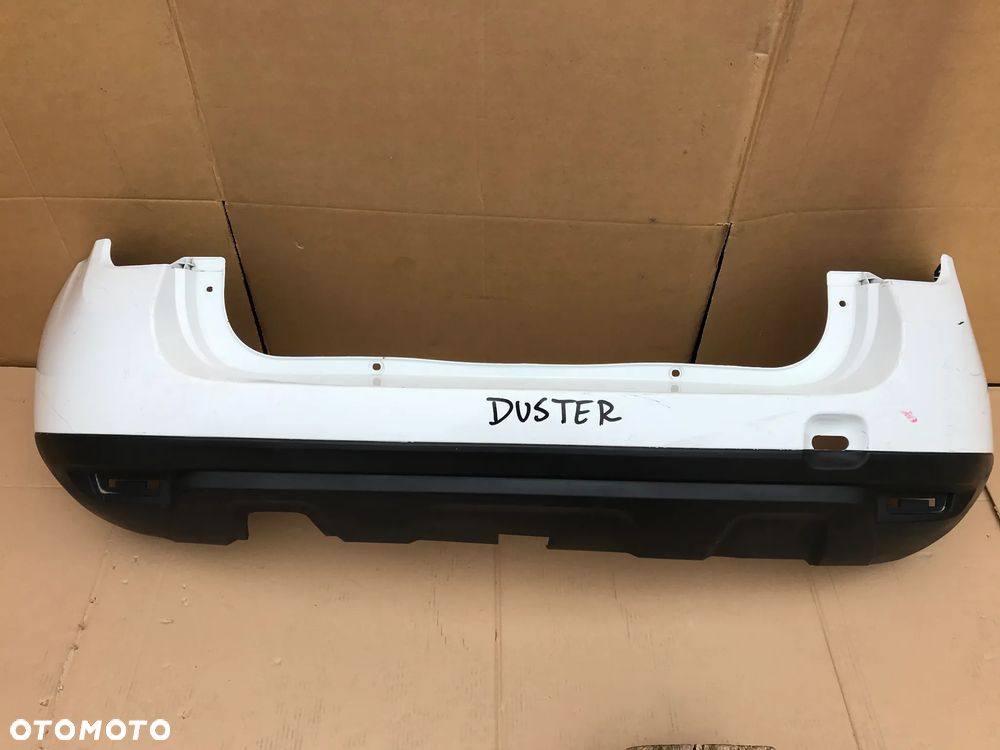 DACIA DUSTER ZDERZAK TYŁ - 1
