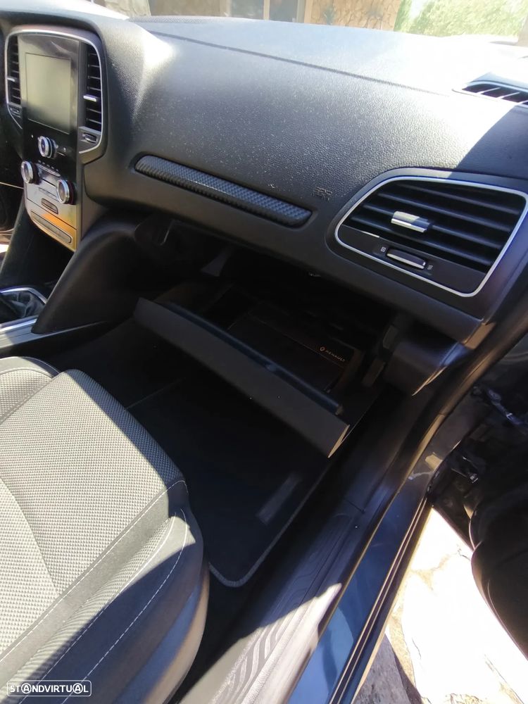 Renault Mégane 1.5 dCi Zen - 12