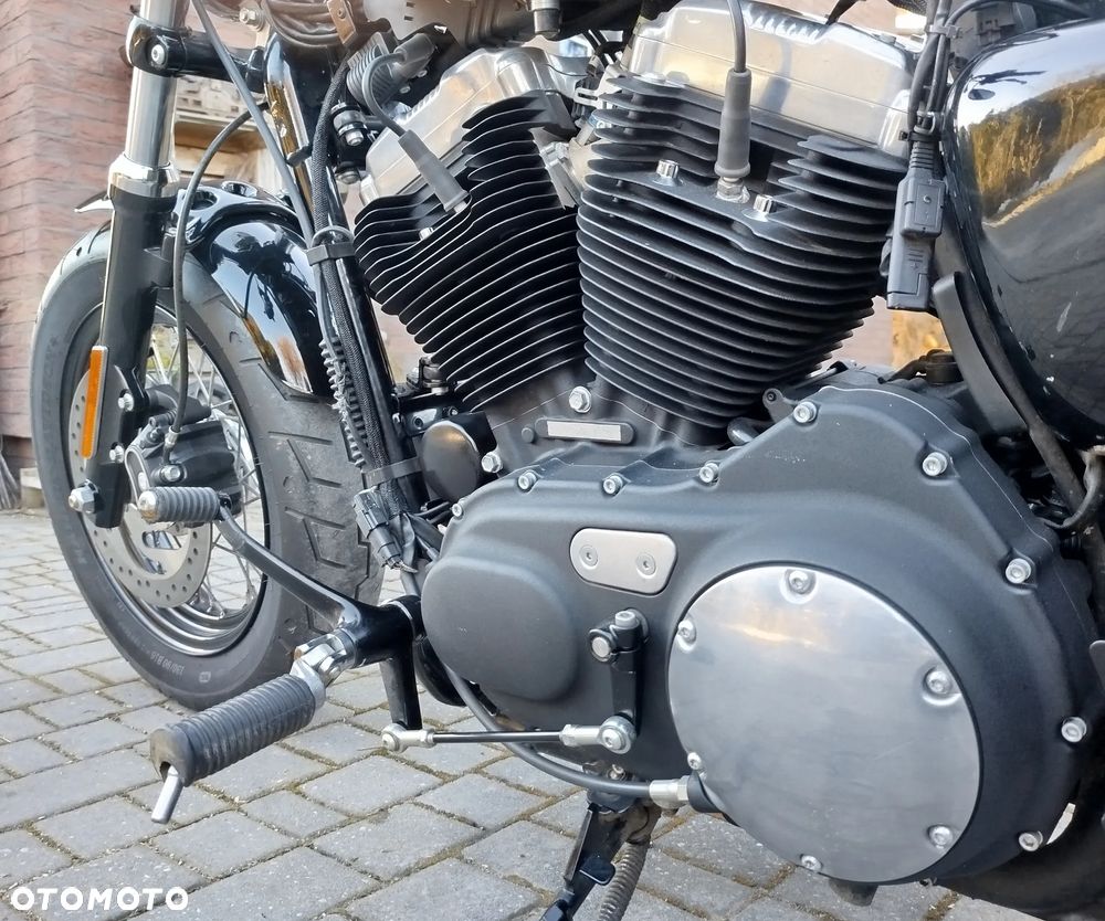 Harley-Davidson Sportster Forty-Eight - 11