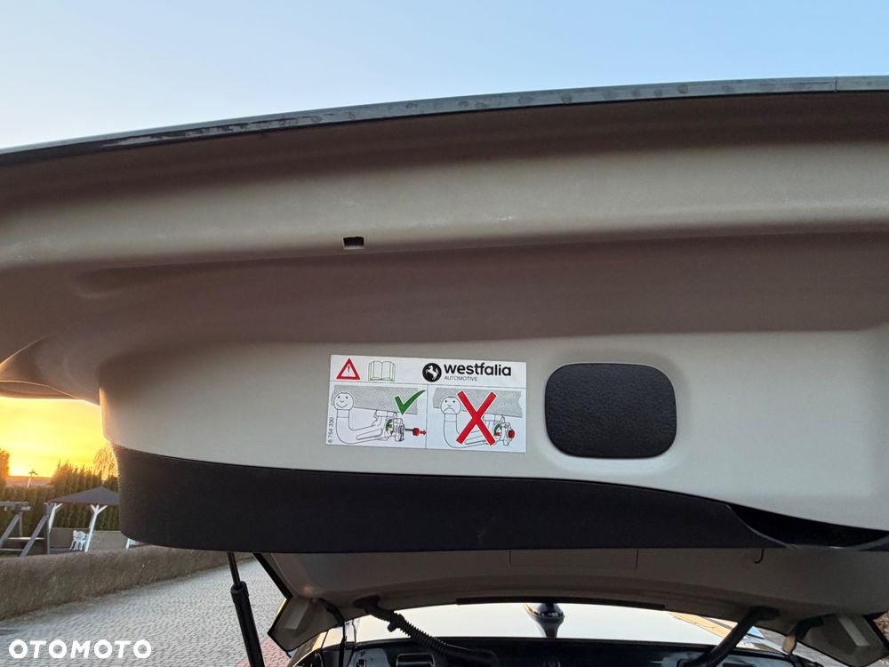 Nissan X-Trail 1.7 dCi ALL-MODE 4x4i Xtronic Tekna - 34