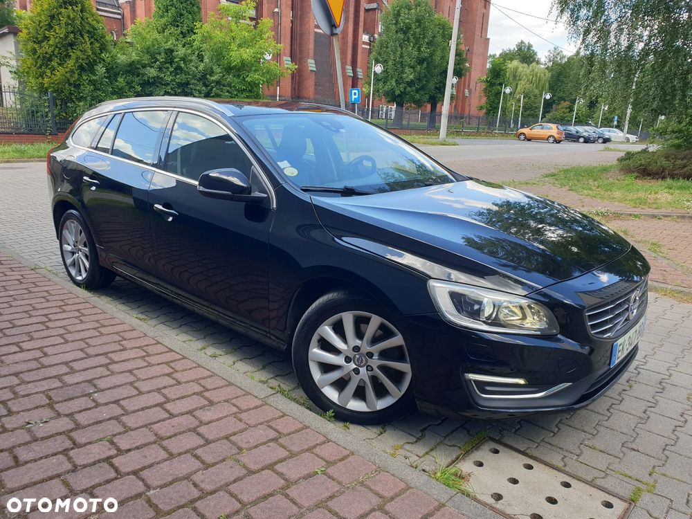 Volvo V60 D3 Geartronic Summum - 11