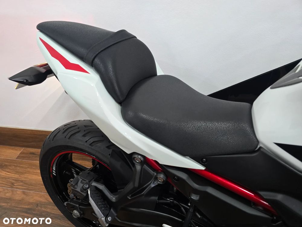 Kawasaki Z 650 - 26