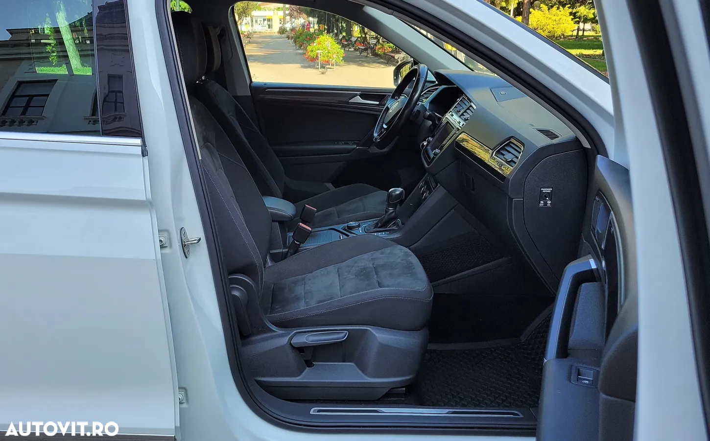 Volkswagen Tiguan - 17