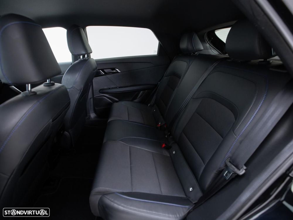 MG MG4 64 kWh Luxury - 10