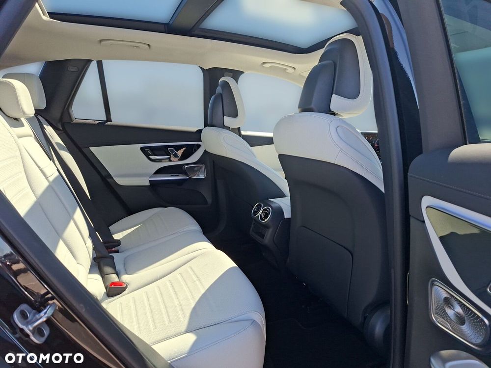 Mercedes-Benz GLC 300 d mHEV 4-Matic AMG Line - 15