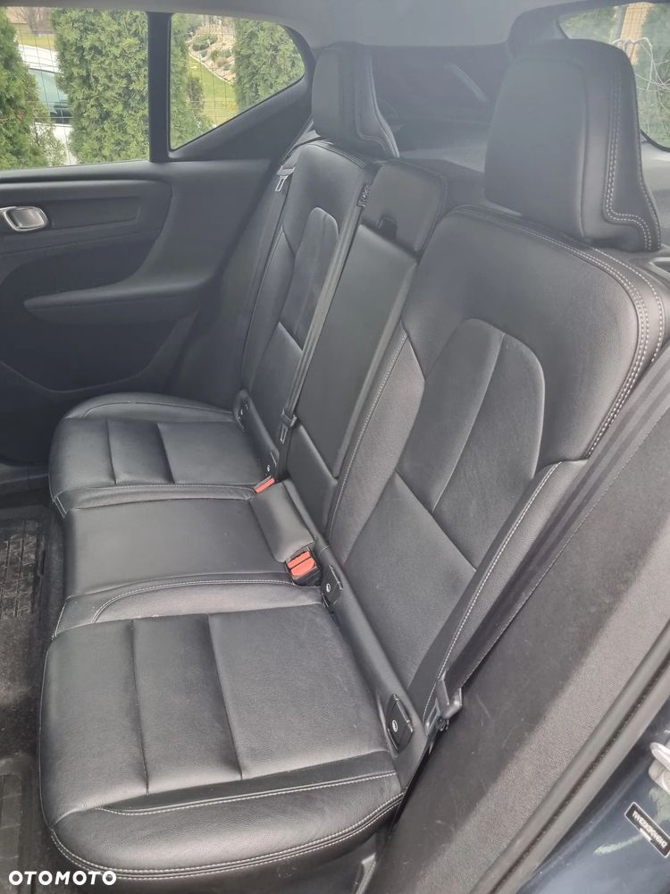 Volvo XC 40 T5 AWD Geartronic Momentum Pro - 15