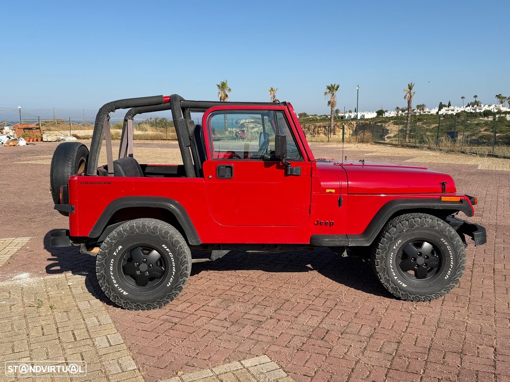 Jeep Wrangler - 3
