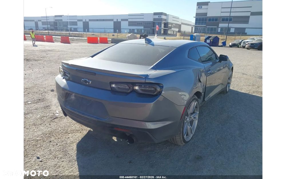 Chevrolet Camaro - 4