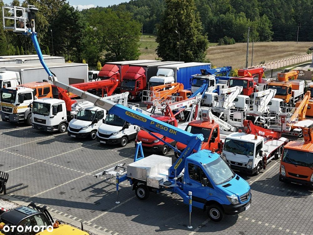 Mercedes-Benz Sprinter - 9