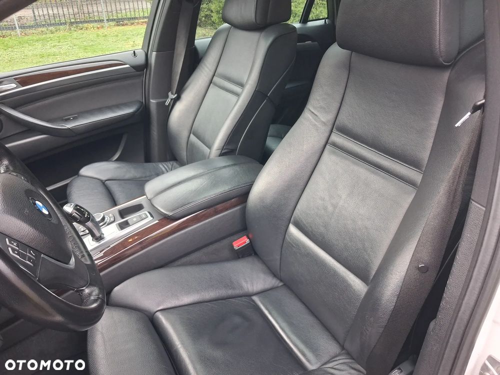 BMW X6 xDrive30d - 22