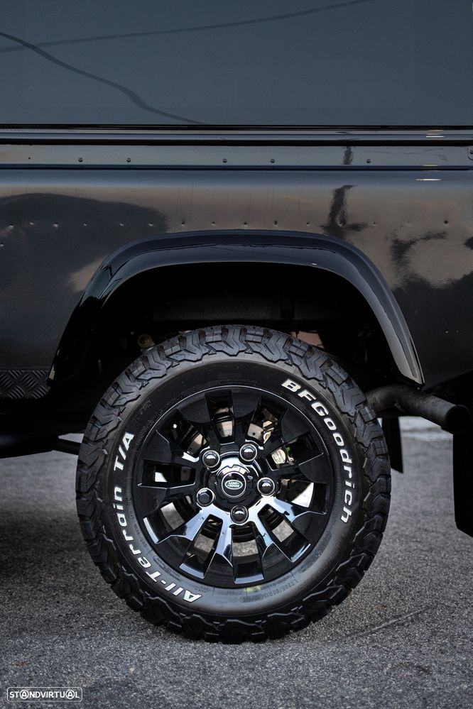 Land Rover Defender 90 2.5 TDi Metal Top - 15