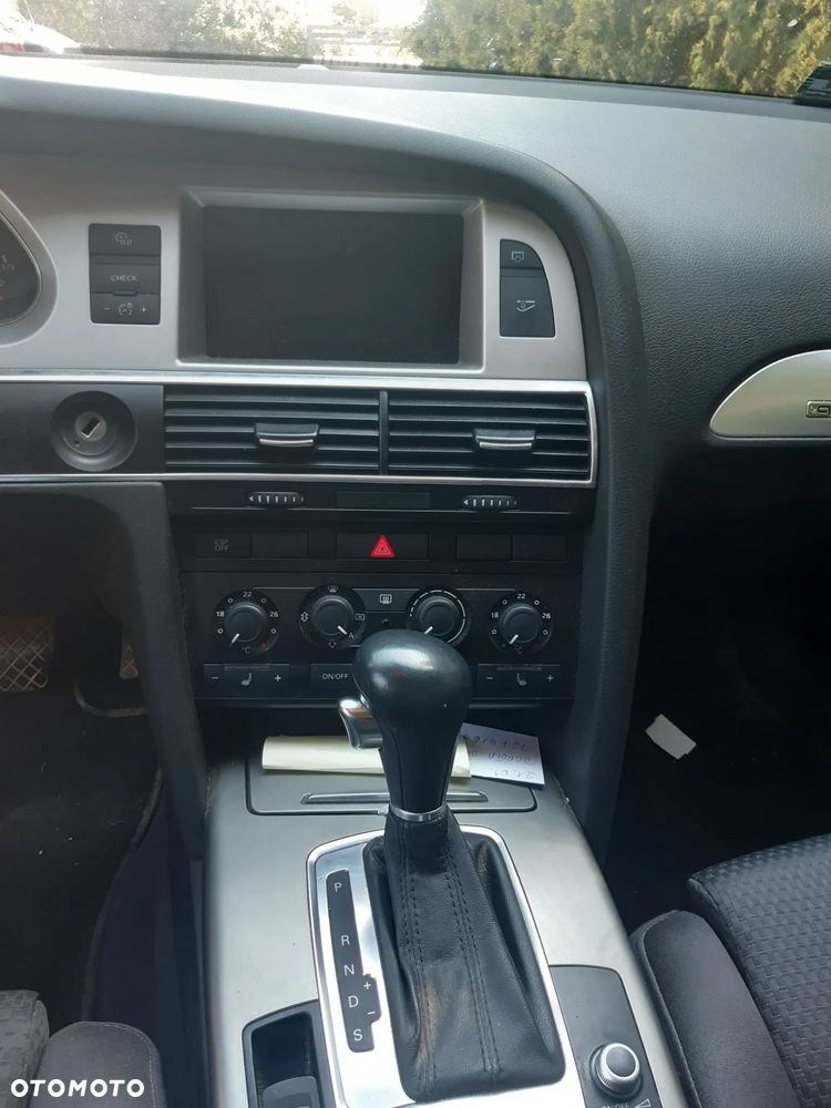 Audi A6 Avant 3.2 FSI multitronic - 7