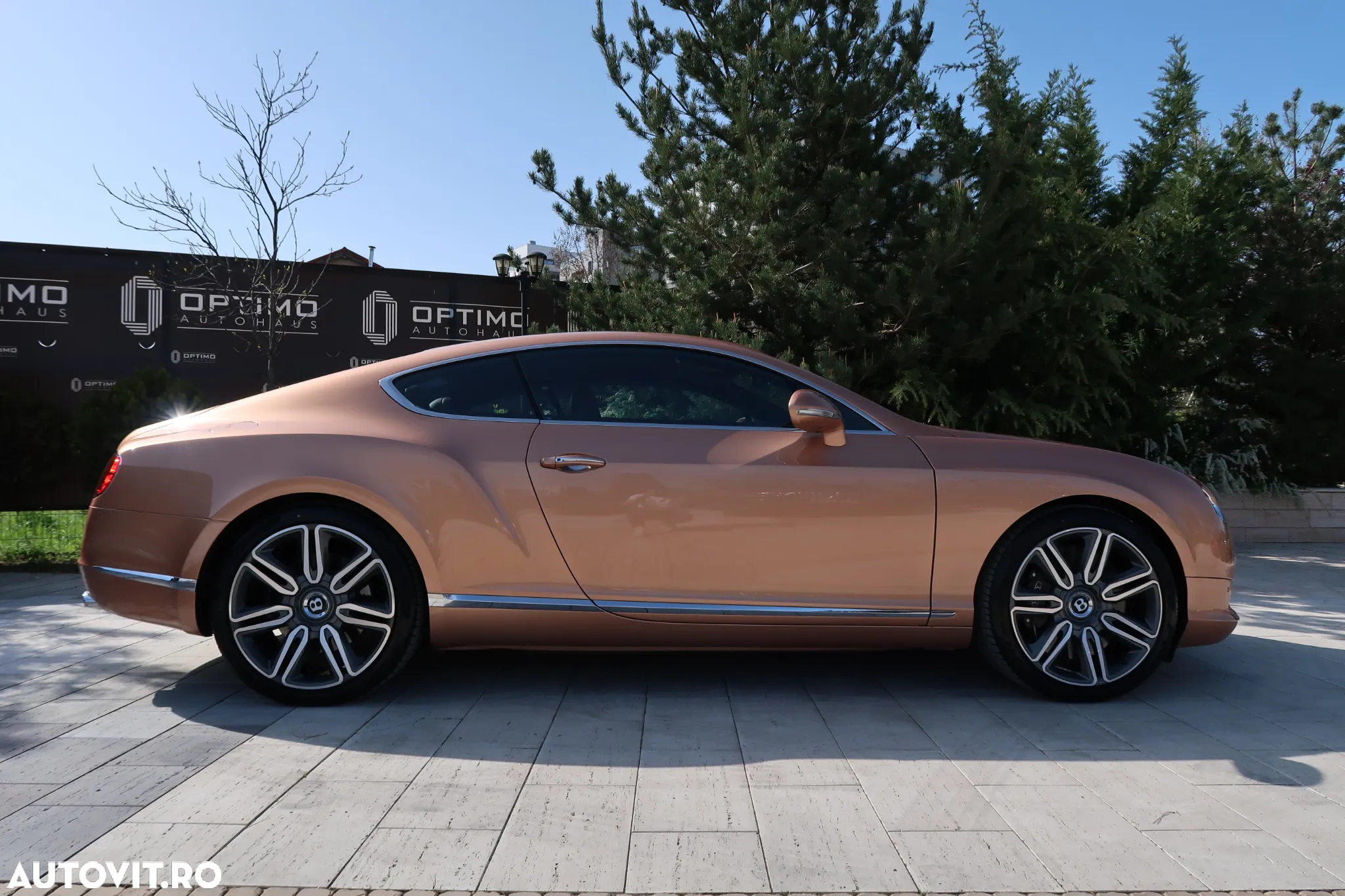 Bentley Continental GT V8 - 5