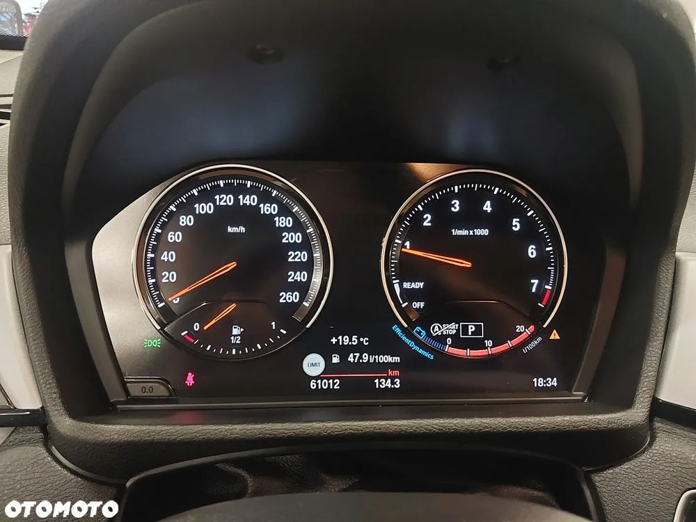 BMW X1 sDrive18i - 10