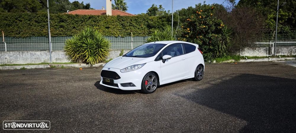 Ford Fiesta 1.6 T ST - 3