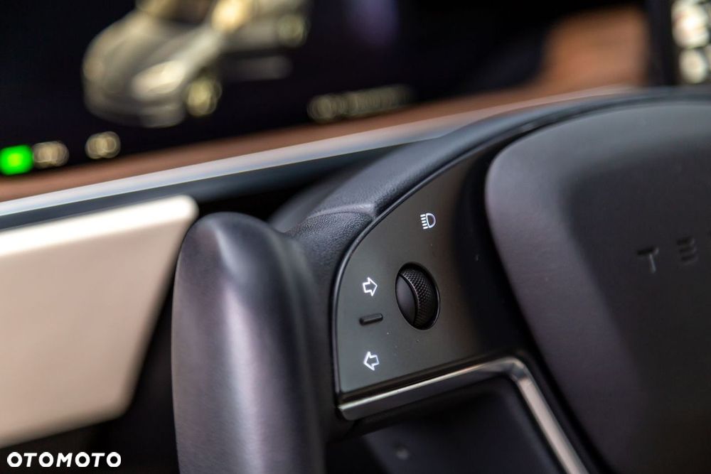 Tesla Model S Long Range AWD - 20