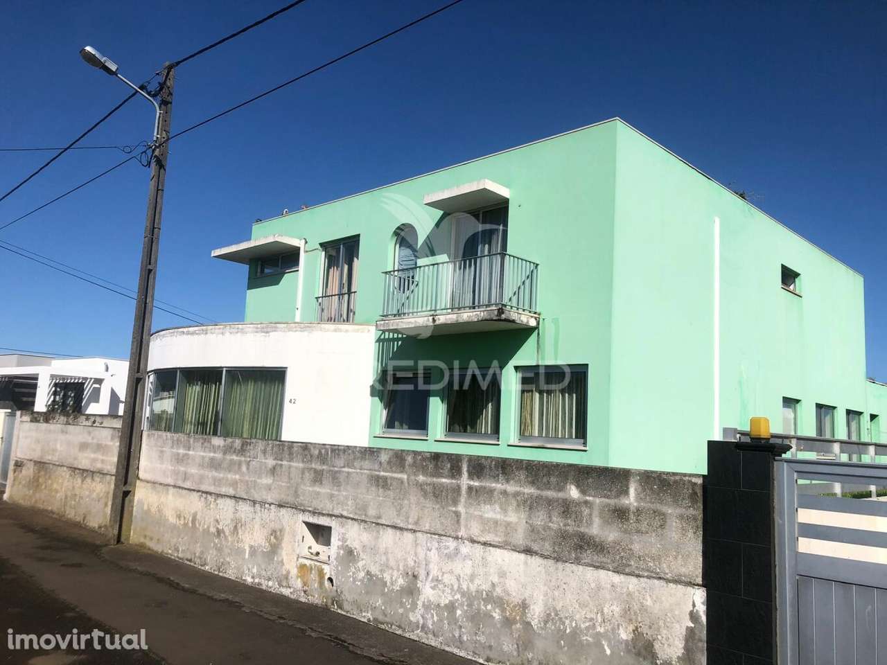 MORADIA ISOLADA T3 NO RAMO GRANDE, LAJES - PRAIA DA VITÓRIA - Grande imagem: 2/6