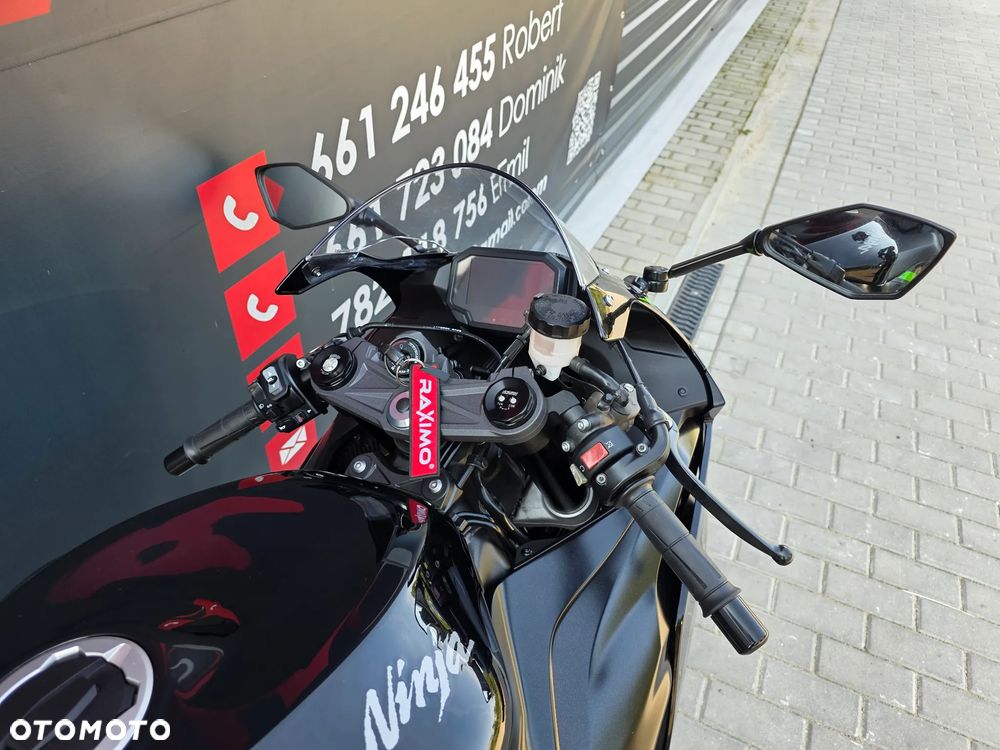 Kawasaki ZX - 33