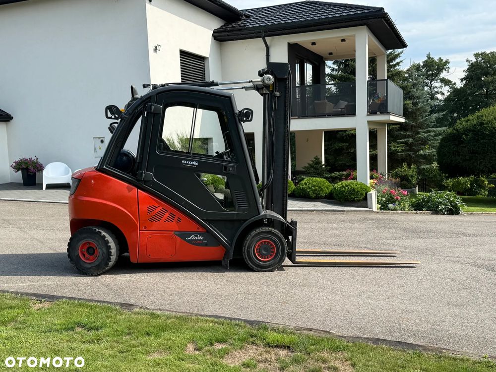 Linde H25T-02 - 5